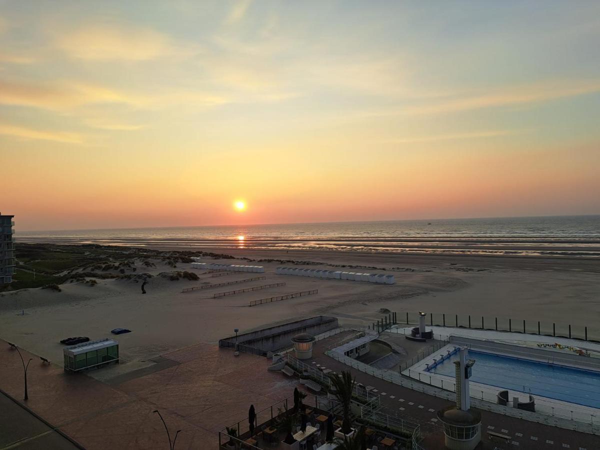Zeezicht Vanop Het 6 De Verdiep Oostduinkerke Kültér fotó
